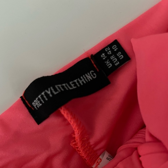 NWOT Coral Bikini Top - Picture 3 of 5